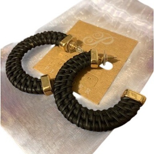 Plunder Design Black Woven Rattan Hoop Earrings Gold Tone Hardware Boho C-Hoops